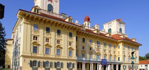 Wikipedia - User:Bwag